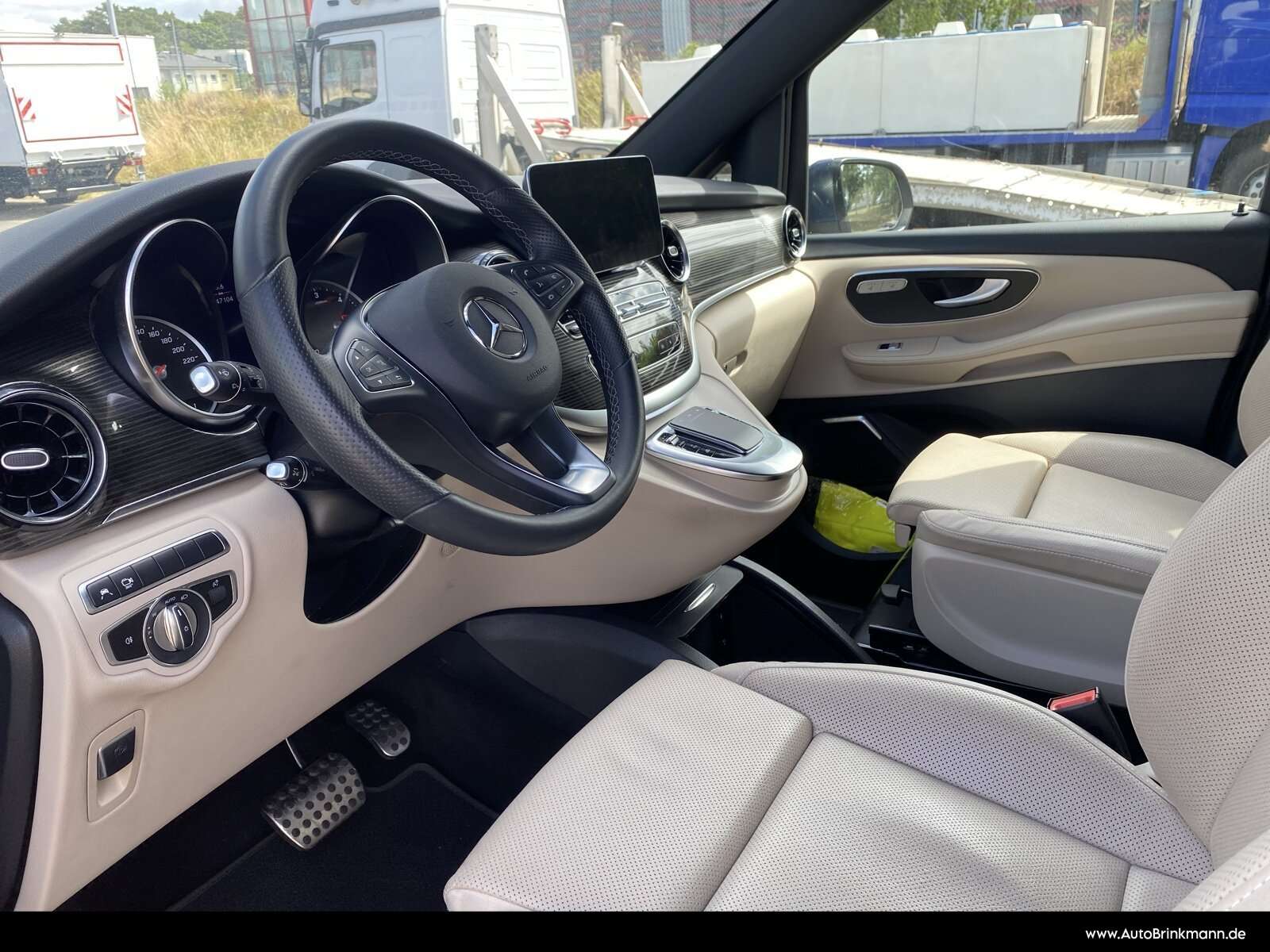 Mercedes-Benz V 250
