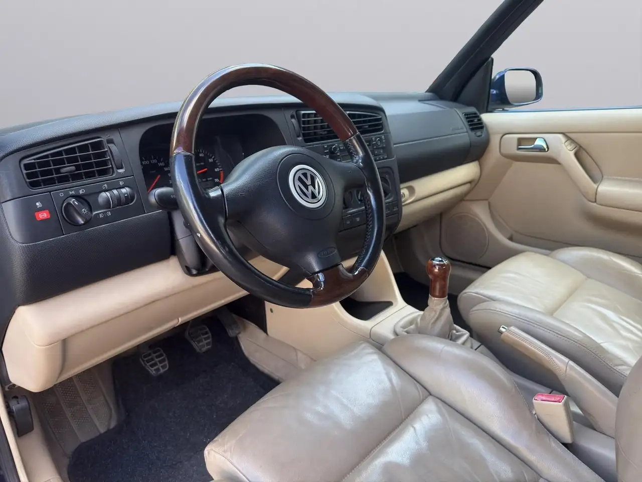 Volkswagen Golf Classicline Metallic|CABRIO|LEDER|SCHKHEFT, foto 10