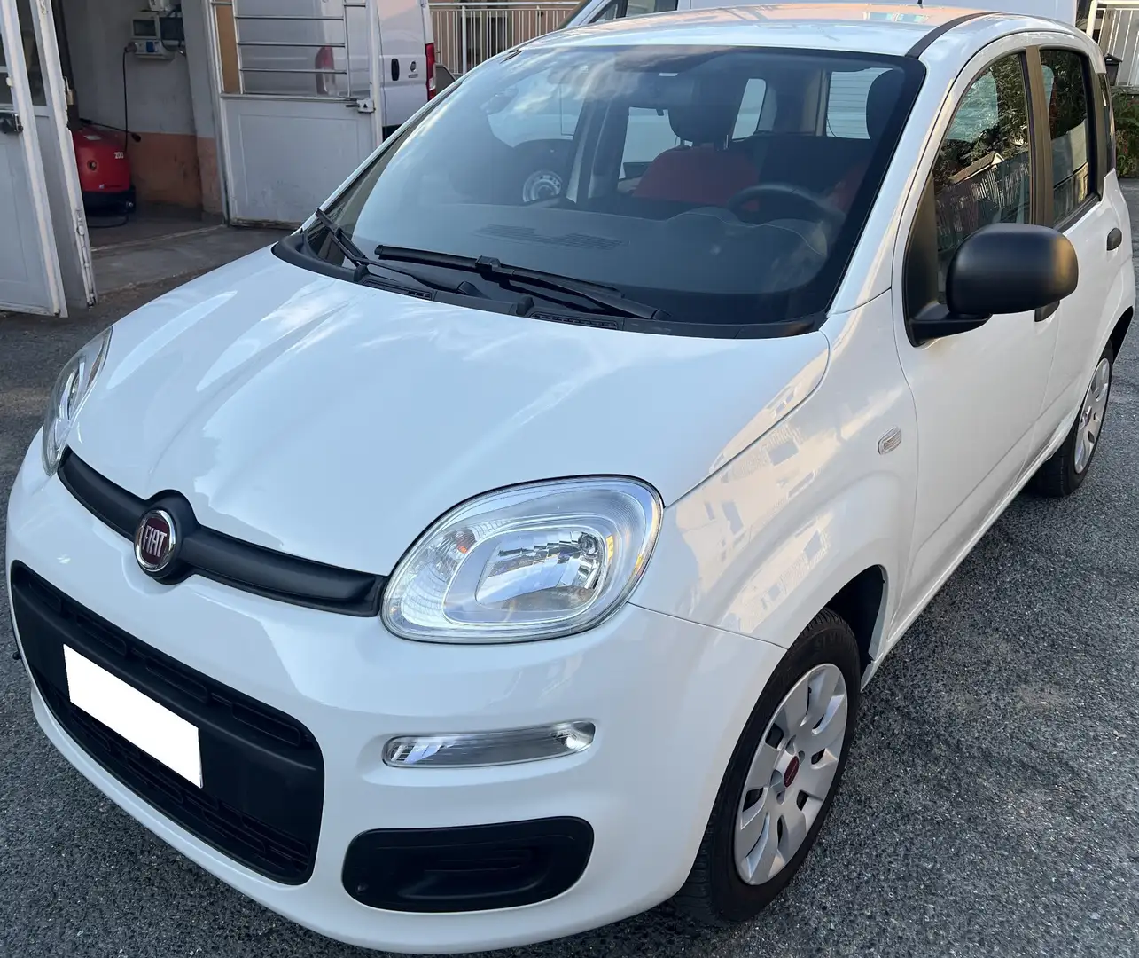 Fiat Panda 1.2 69cv BENZINA Bianco - 1
