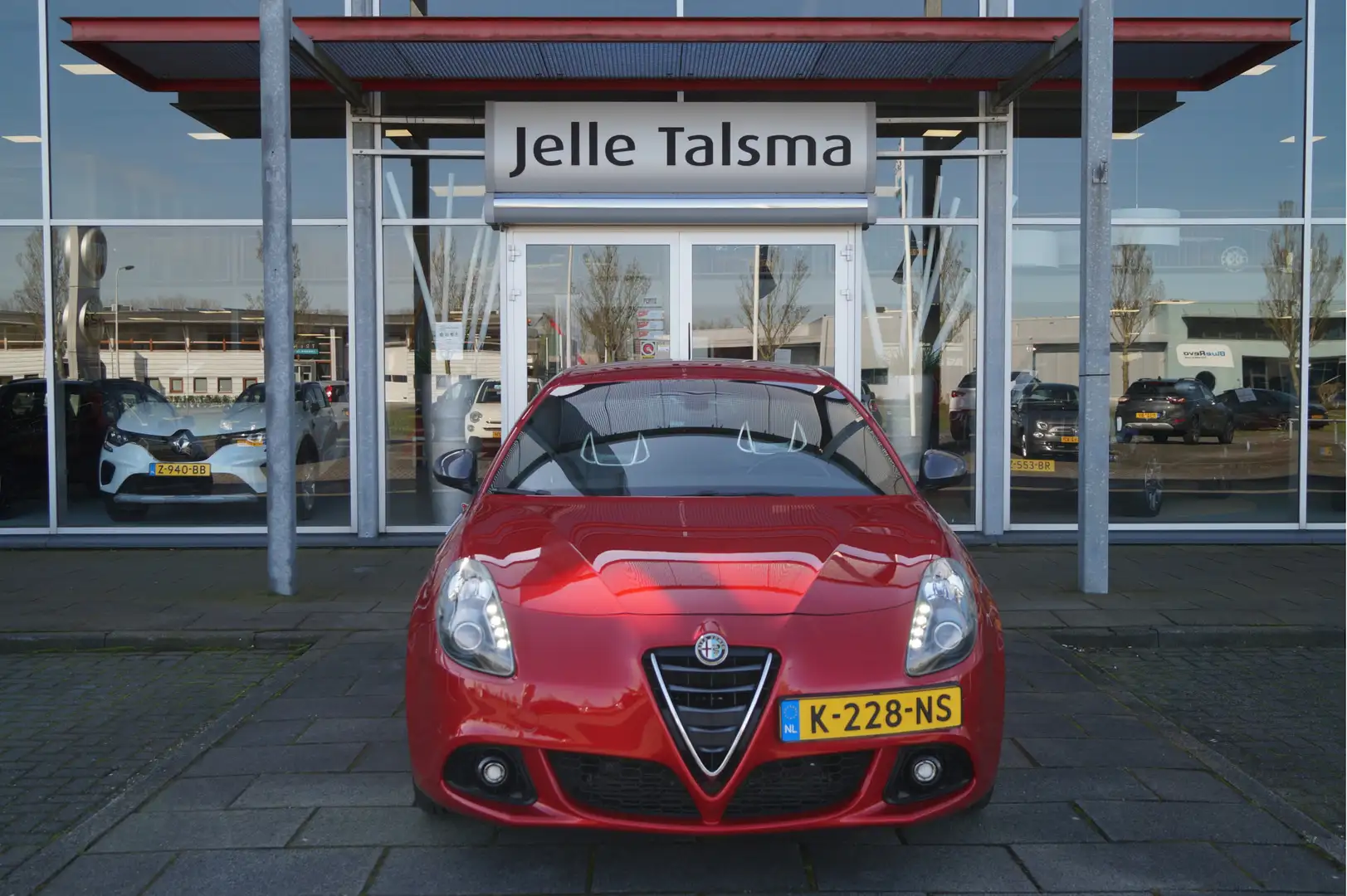 Alfa Romeo Giulietta 1.750 TBi 240pk Quadrifoglio Verde TCT│Rosso Compe Red - 2