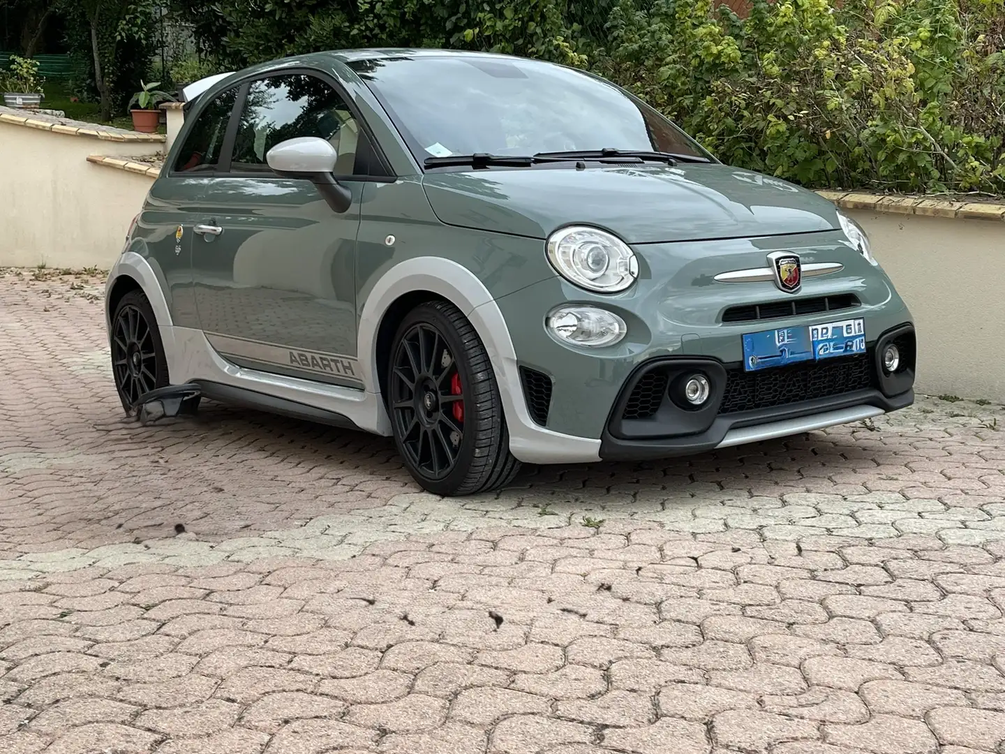 Abarth 695 1.4 Turbo 16V T-Jet 180 ch BVM5 70° Anniversario - 1