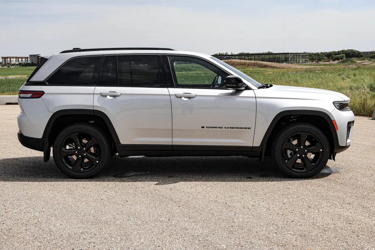 Jeep Grand Cherokee fotografie Jeep Grand Cherokee