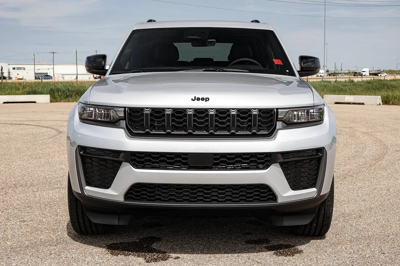 Jeep Grand Cherokee fotografie Jeep Grand Cherokee