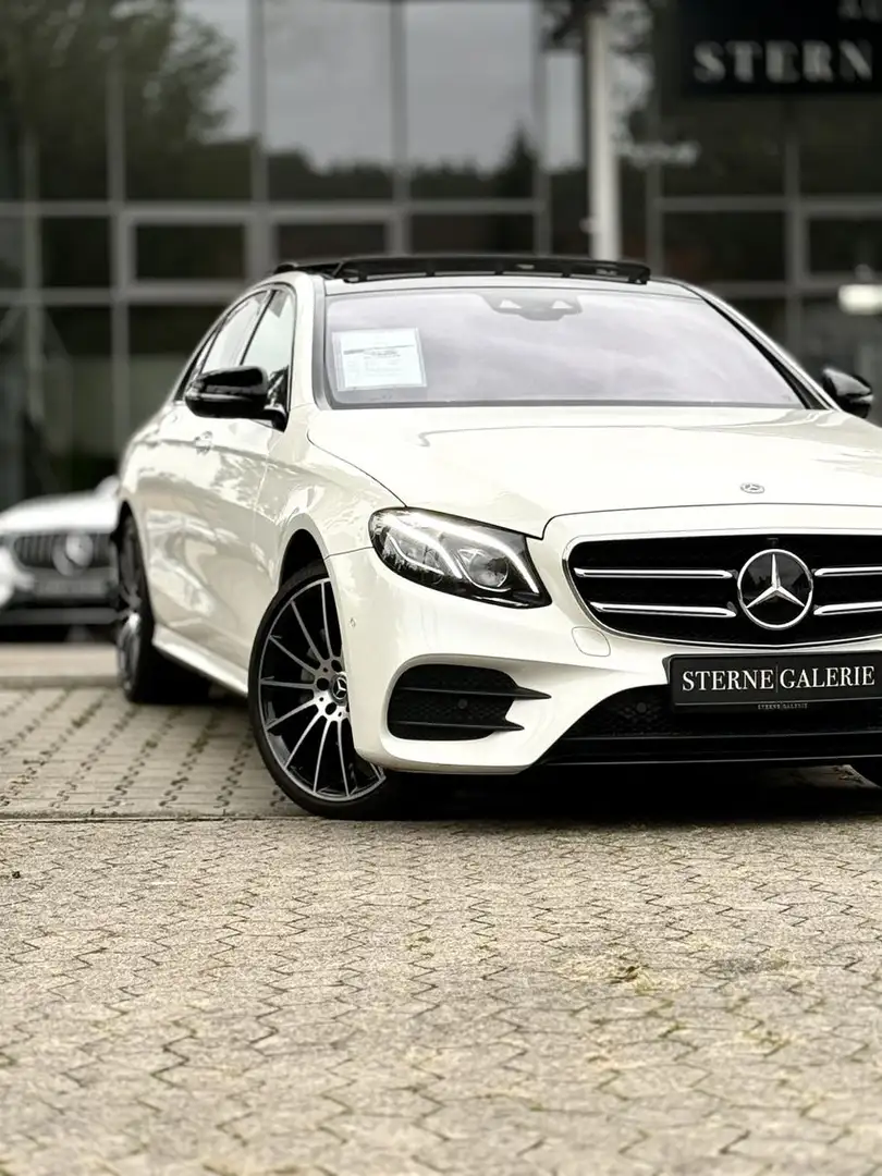 Mercedes-Benz E 200 AMG-LINE/NIGHT/DISTRO+/PANO/AIRM Sportp. Weiß - 2