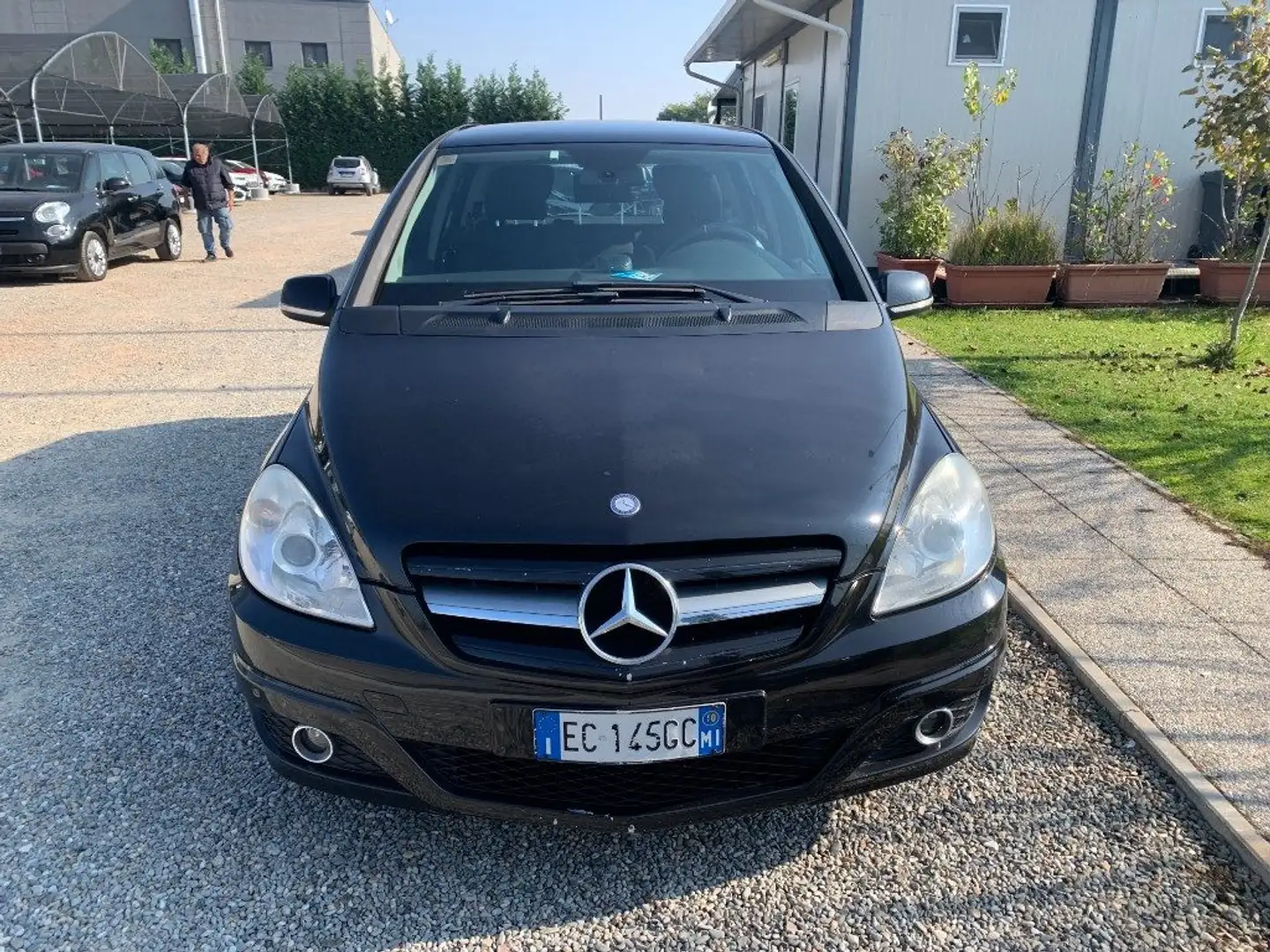 Mercedes-Benz B 180 BlueEFFICIENCY Executive *GPL* Noir - 2