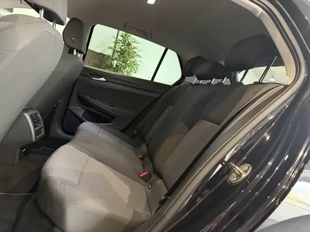 Volkswagen Golf view 15