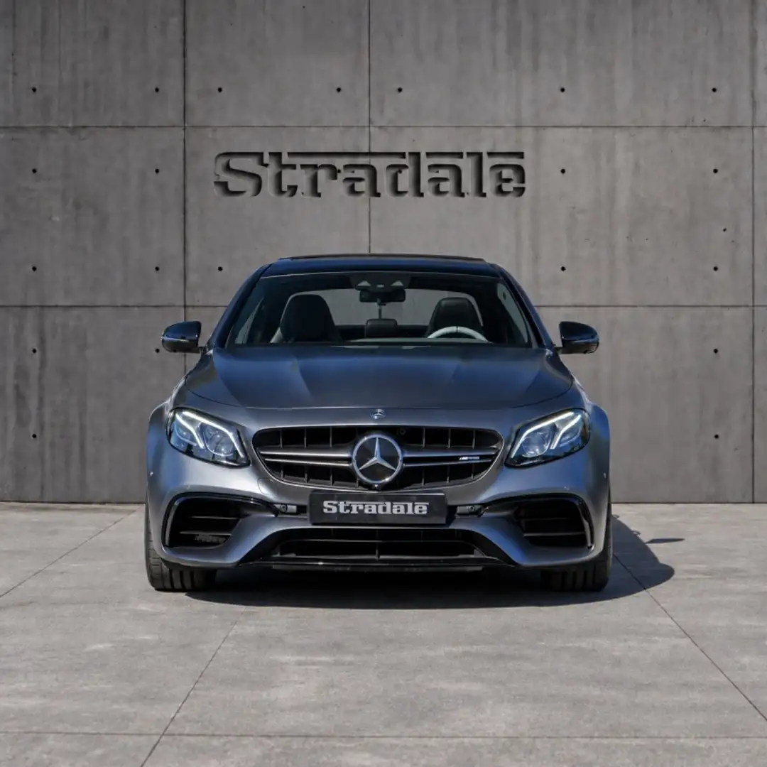 Mercedes-Benz E 63 AMG S 4Matic+ 9G-Tronic Gris - 2