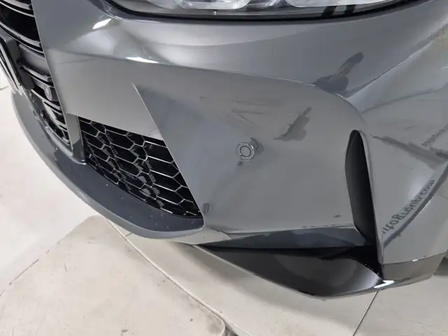 BMW M4 view 22