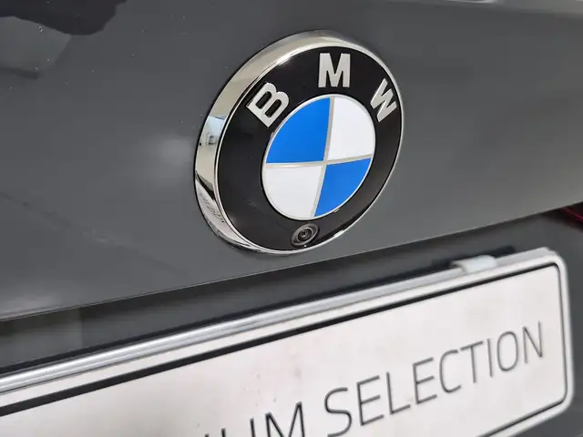 BMW M4 view 18