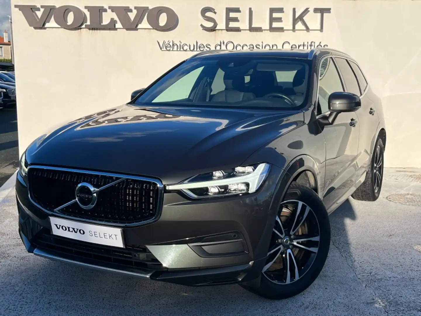 Volvo XC60 D4 AdBlue 190ch Initiate Edition Geartronic - 1