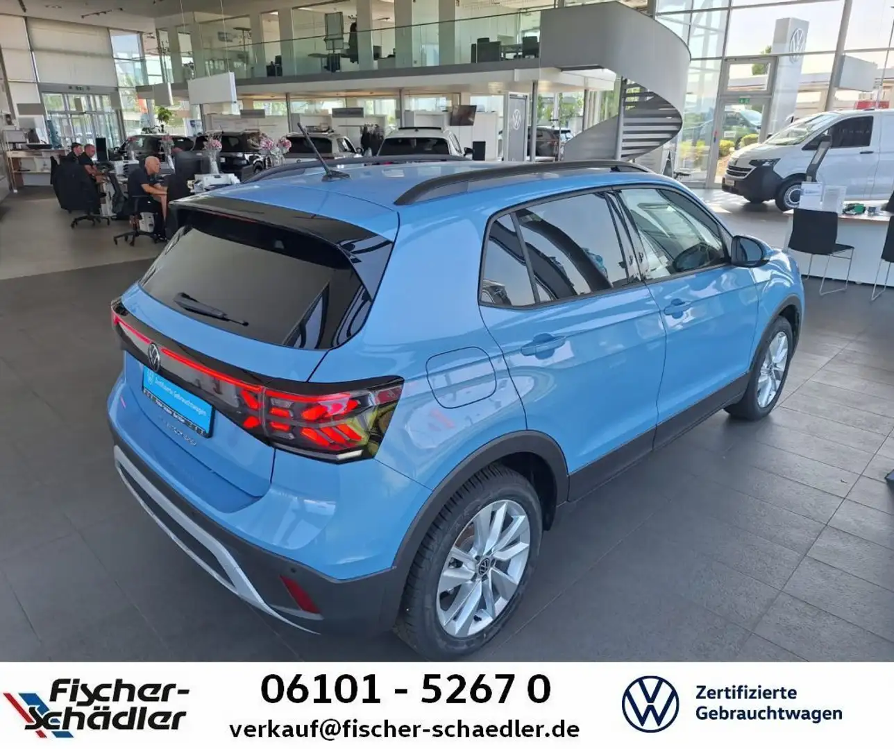 Volkswagen T-Cross Life 1.0TSI*DSG*IQDrive*RearView*Dig.PRO Blau - 2