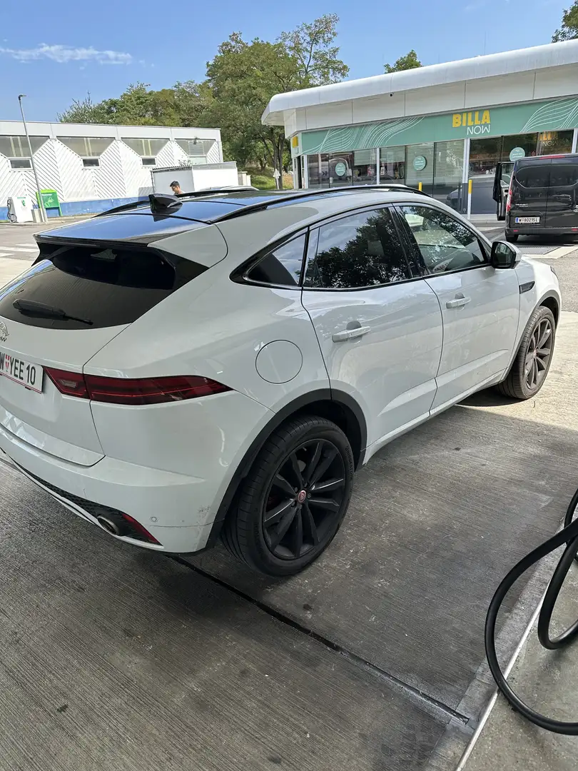 Jaguar E-Pace 2.0DI4 D180 R-Dynamic SE AWD Aut. - 2