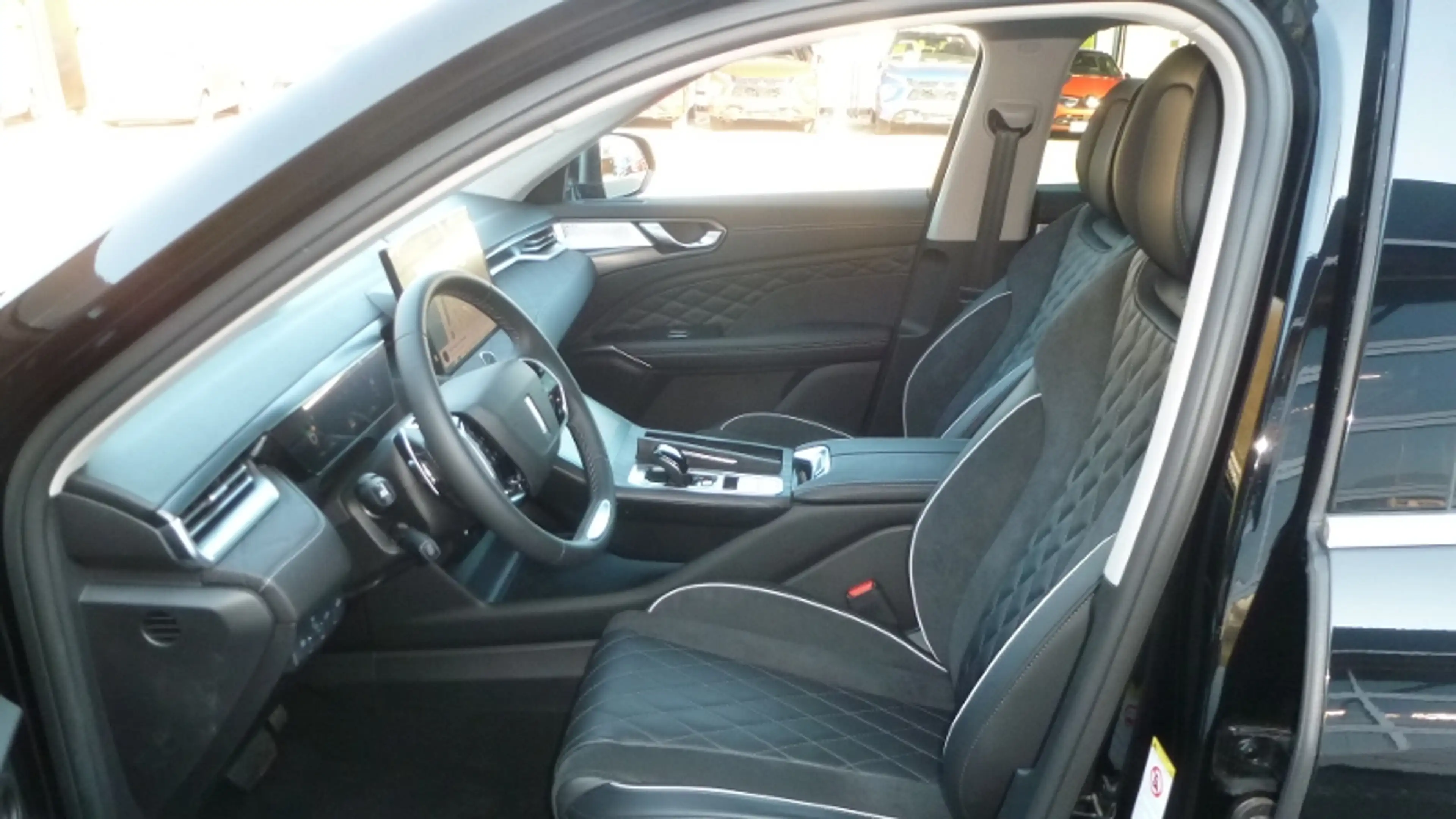 GWM WEY 03 Luxury 2WD — photo 7