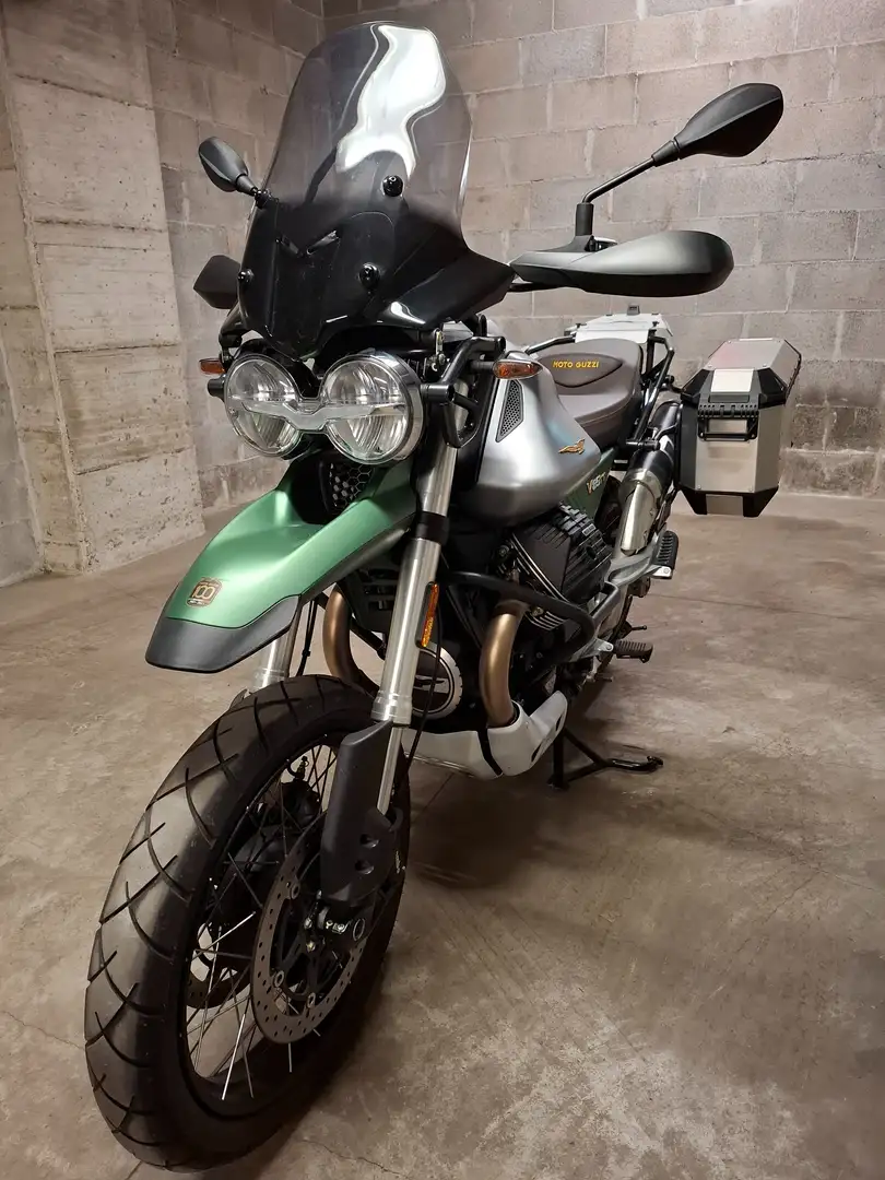 Moto Guzzi V 85 TT Centenario Grigio - 1