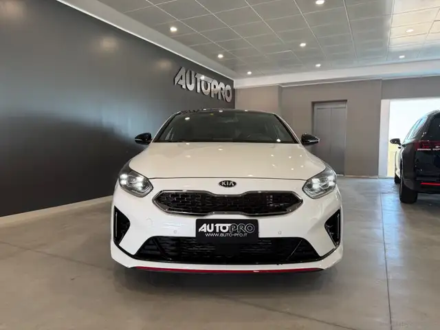Kia ProCeed / pro_cee'd 1.6 T-GDI DCT GT