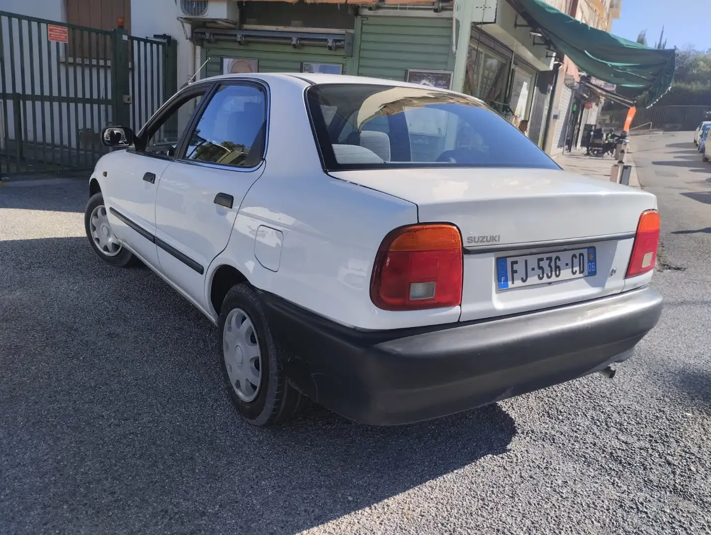 Suzuki Baleno Baleno 1.3i GL Alb - 2