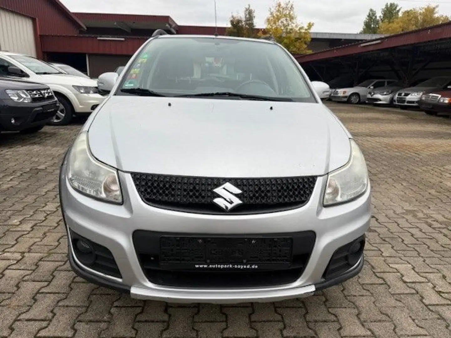 Suzuki SX4 Style 4x4 Silber - 2
