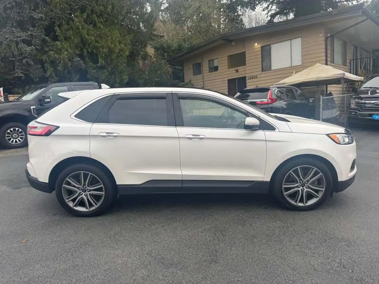 Ford Edge снимка Ford Edge