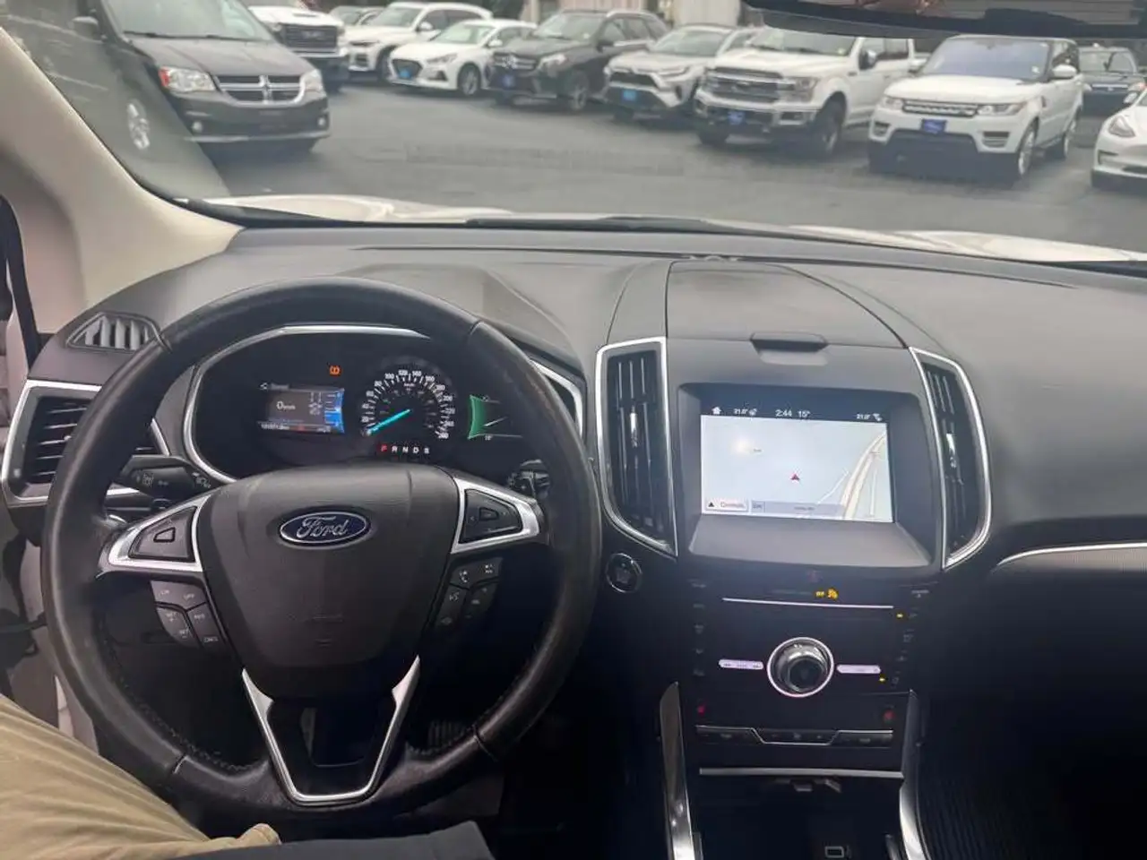Ford Edge снимка Ford Edge