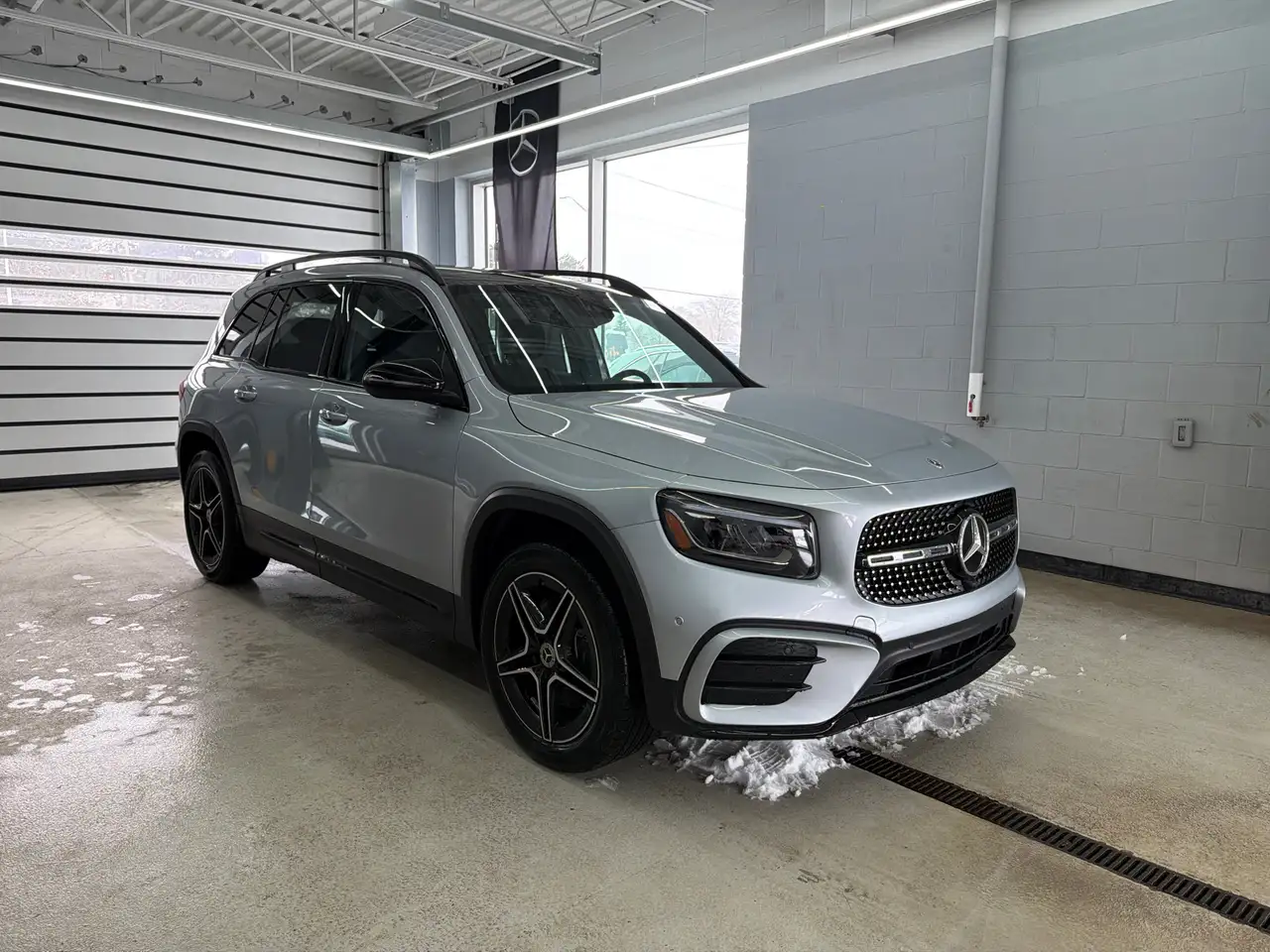2026 Mercedes-Benz GLB