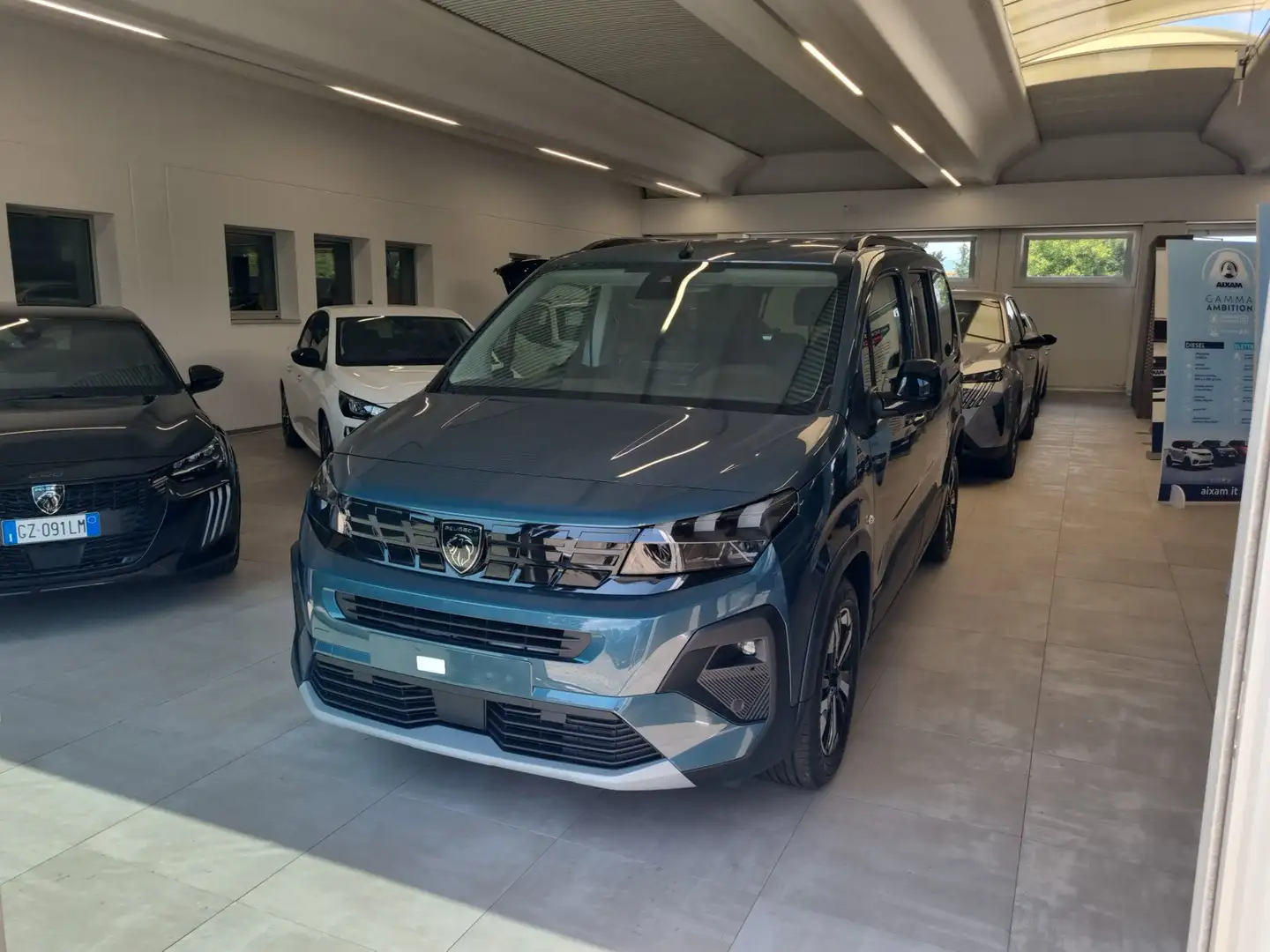 Peugeot Rifter BlueHDi 130 S&S EAT8 GT Long - KM0 Blu/Azzurro - 1