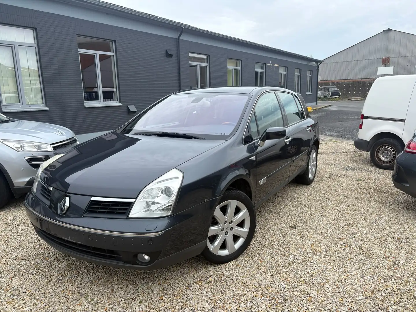 Renault Vel Satis 2.0 dCi Initiale FAP - 1