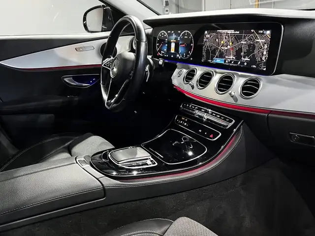 Mercedes-Benz E view 15