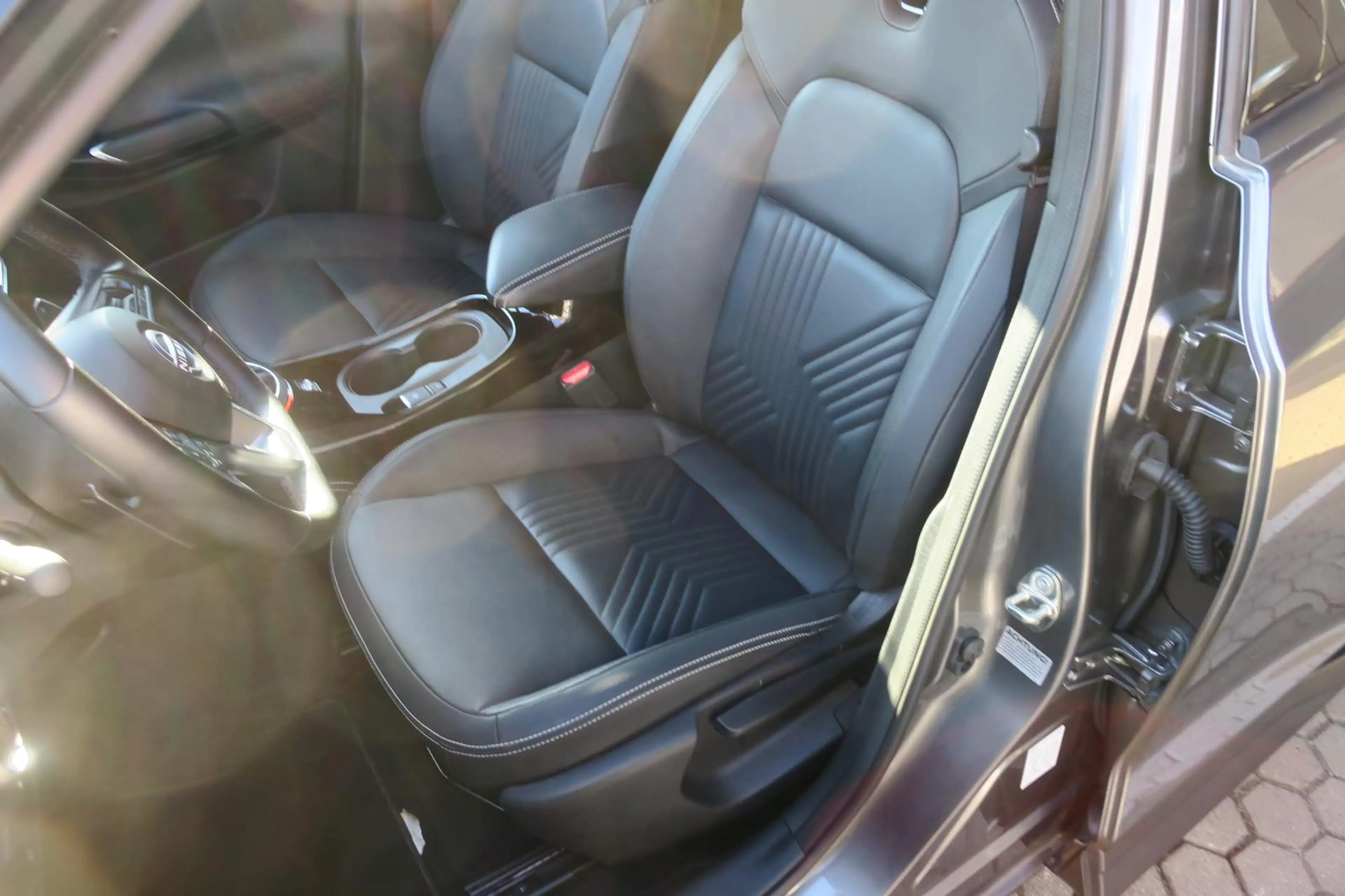 Nissan Juke 1.0 DIG-T DCT TEKNA ProPilot BOSE — photo 8