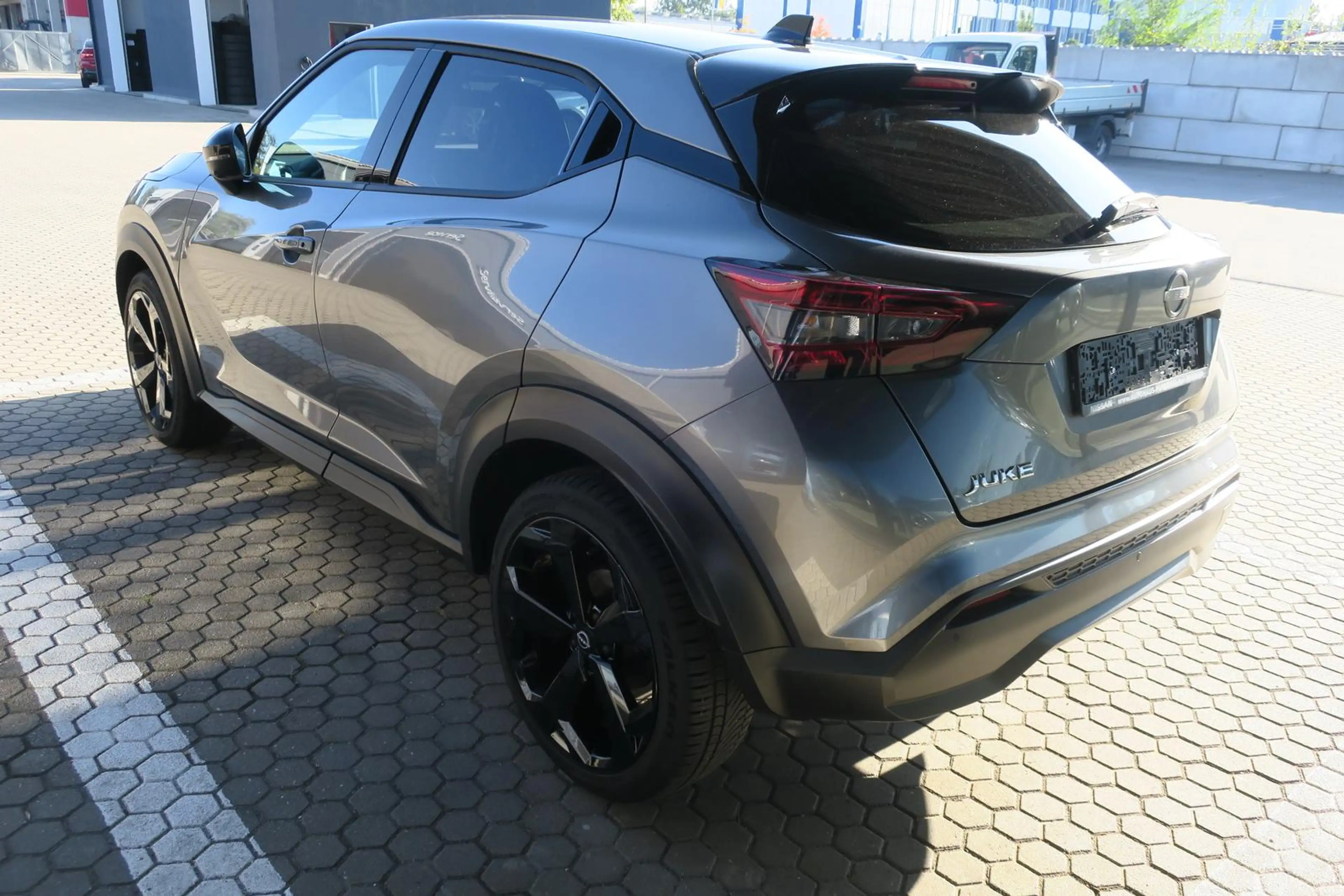 Nissan Juke 1.0 DIG-T DCT TEKNA ProPilot BOSE — photo 7