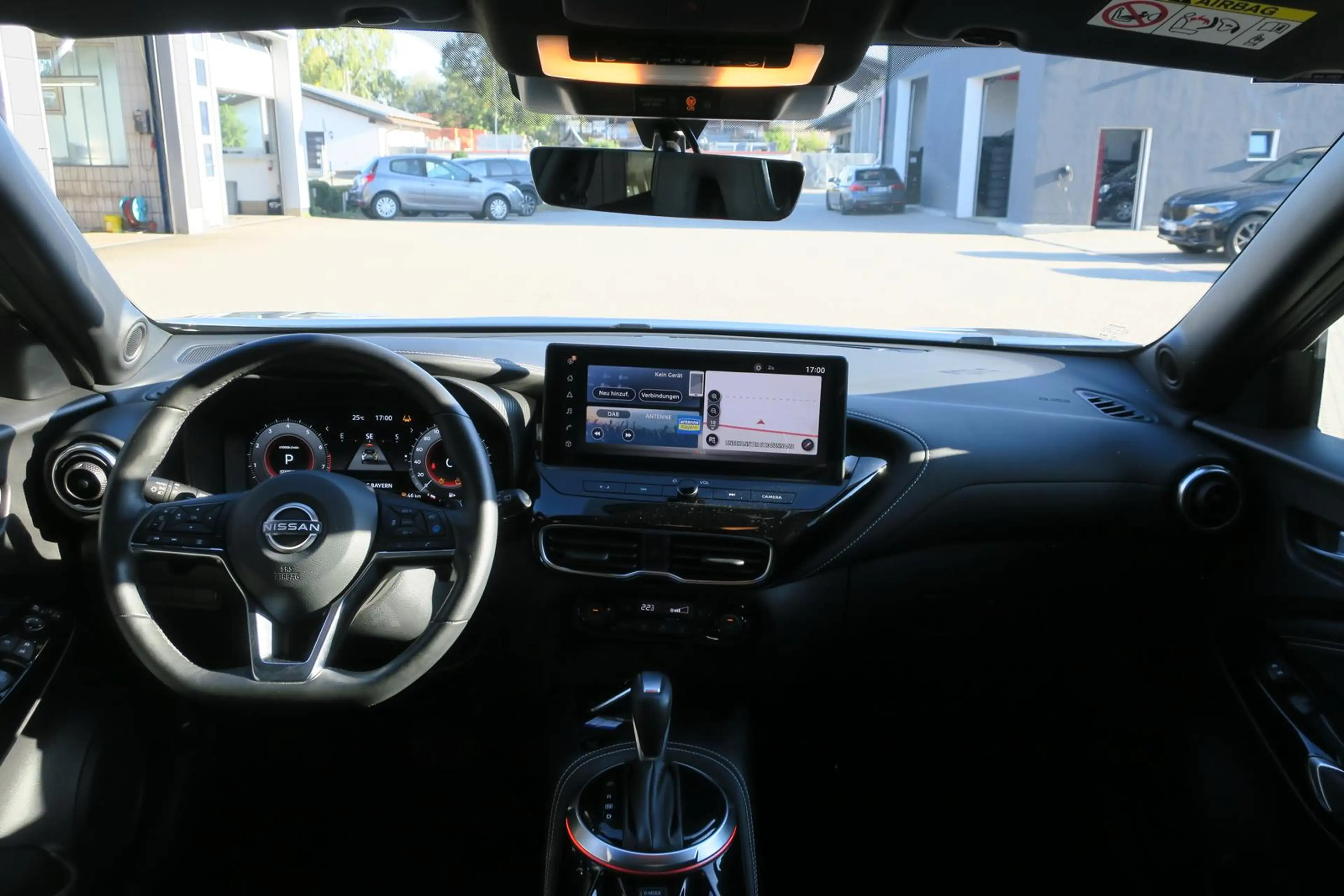 Nissan Juke 1.0 DIG-T DCT TEKNA ProPilot BOSE — photo 11