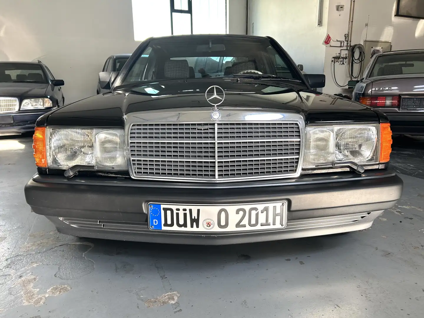 Mercedes-Benz 190 E 1.8 Sportline W201 Mopf H-Zulassung ABS 5-Gang Fekete - 2