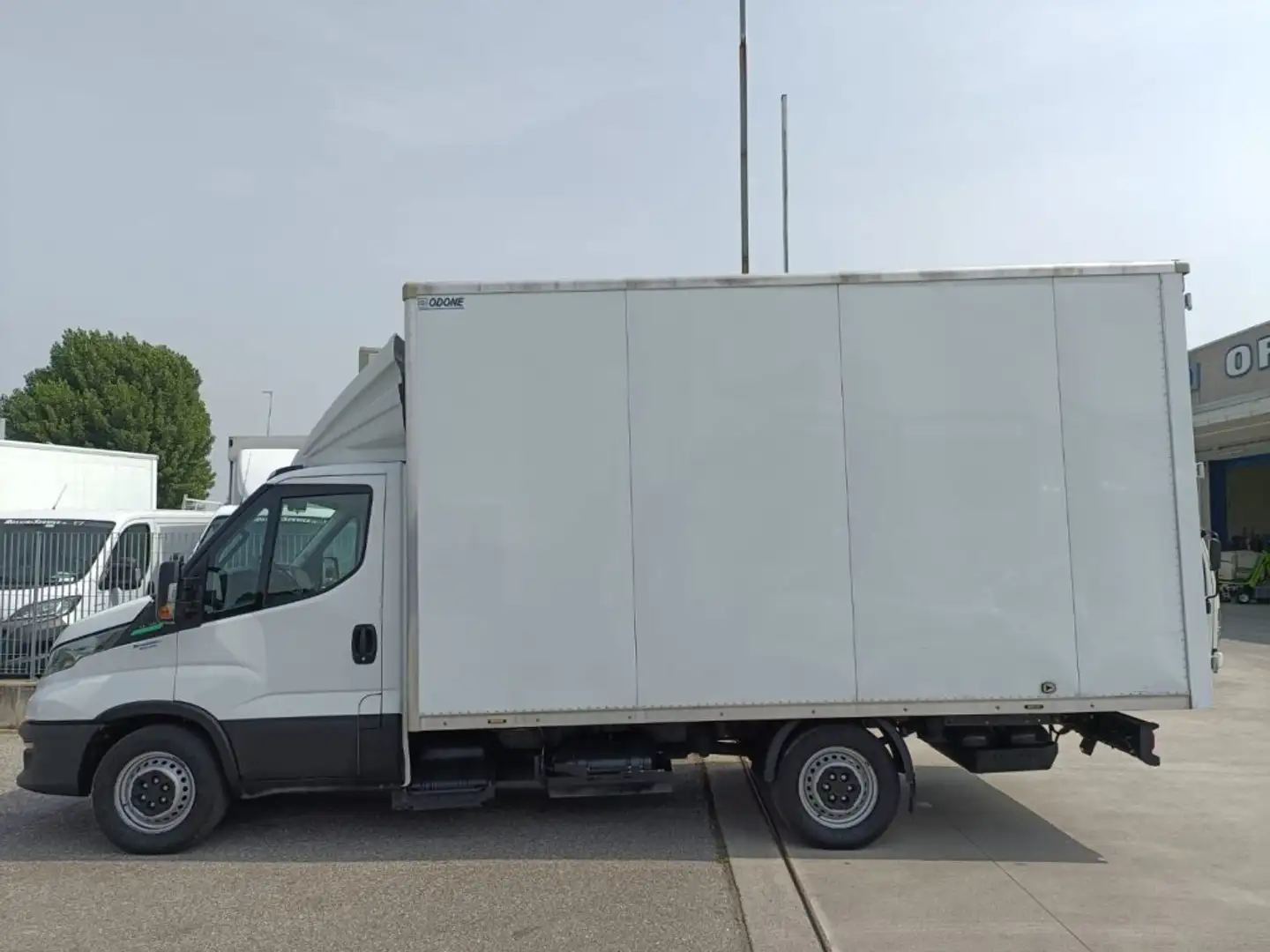 Iveco Daily 35S14N 3000 cc FURGONE BOX CNG METANO P 3750 Fehér - 2
