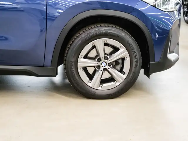 BMW X1 view 6