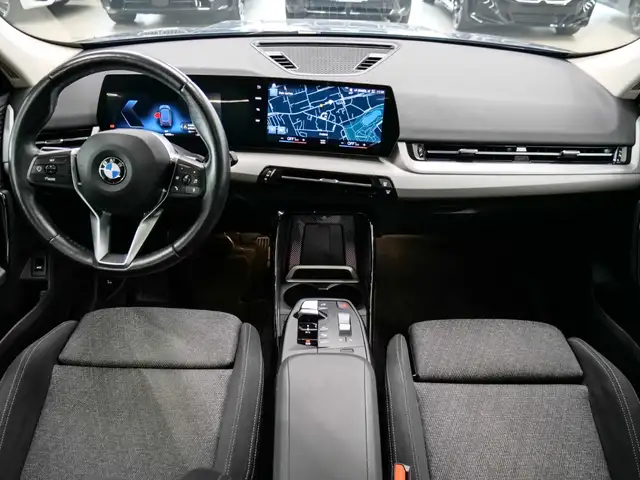 BMW X1 view 11