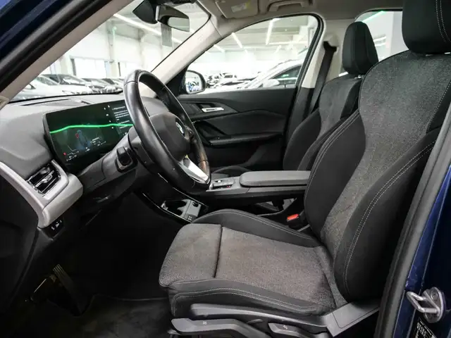 BMW X1 view 8