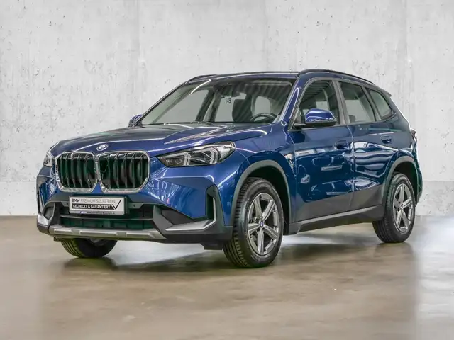 BMW X1 main image