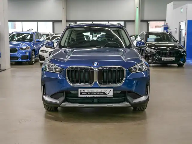 BMW X1 view 3