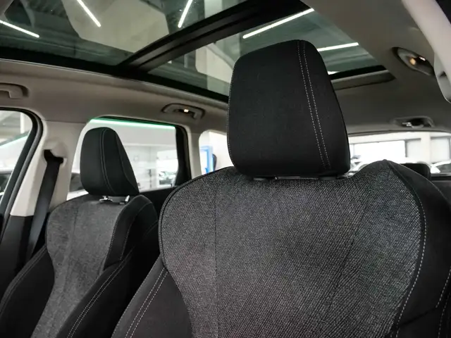 BMW X1 view 9
