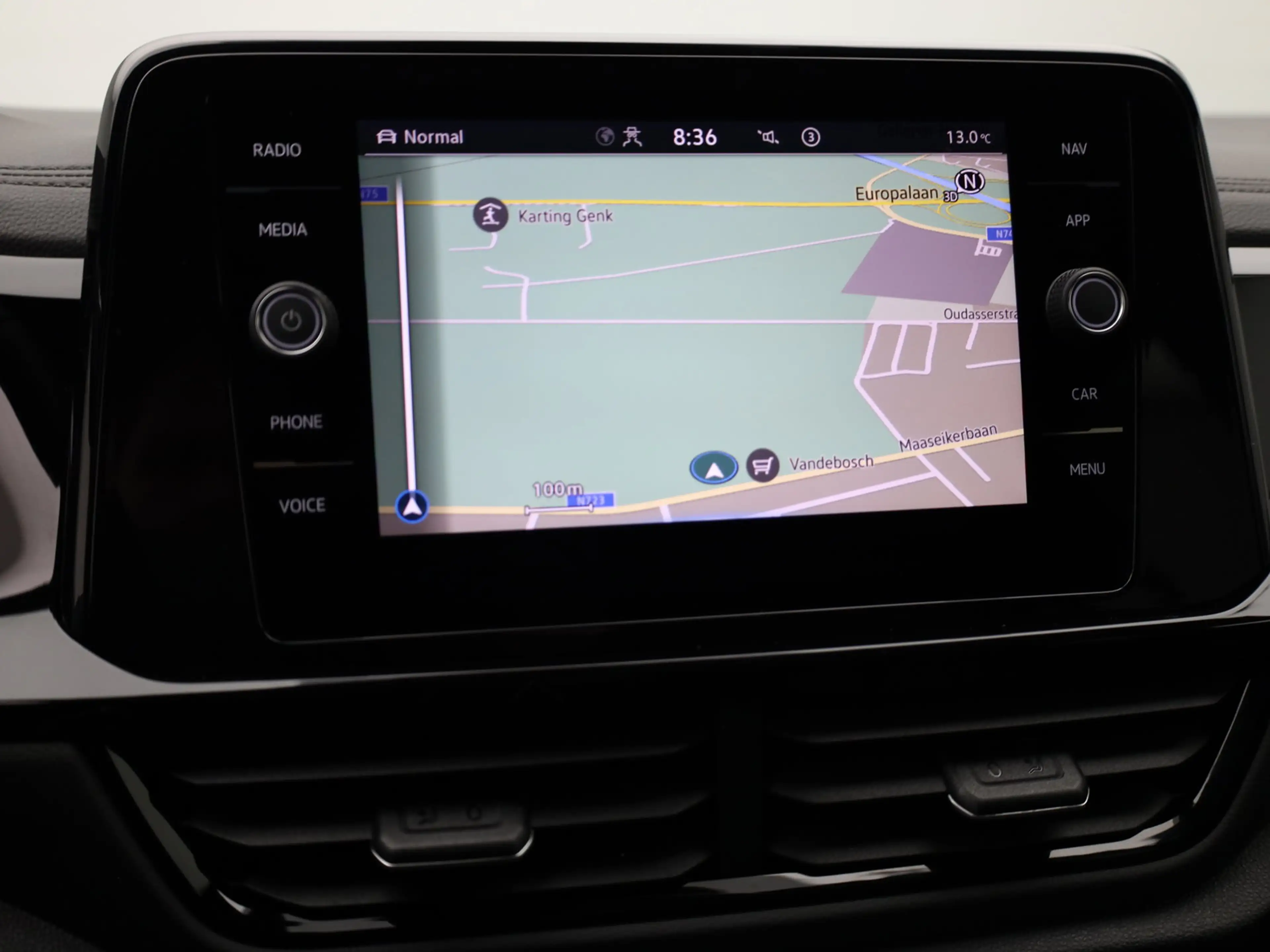 Volkswagen T-Roc R-LINE 2.0 TSI 190 PK 4MOTION DSG AUTOMAAT — photo 12