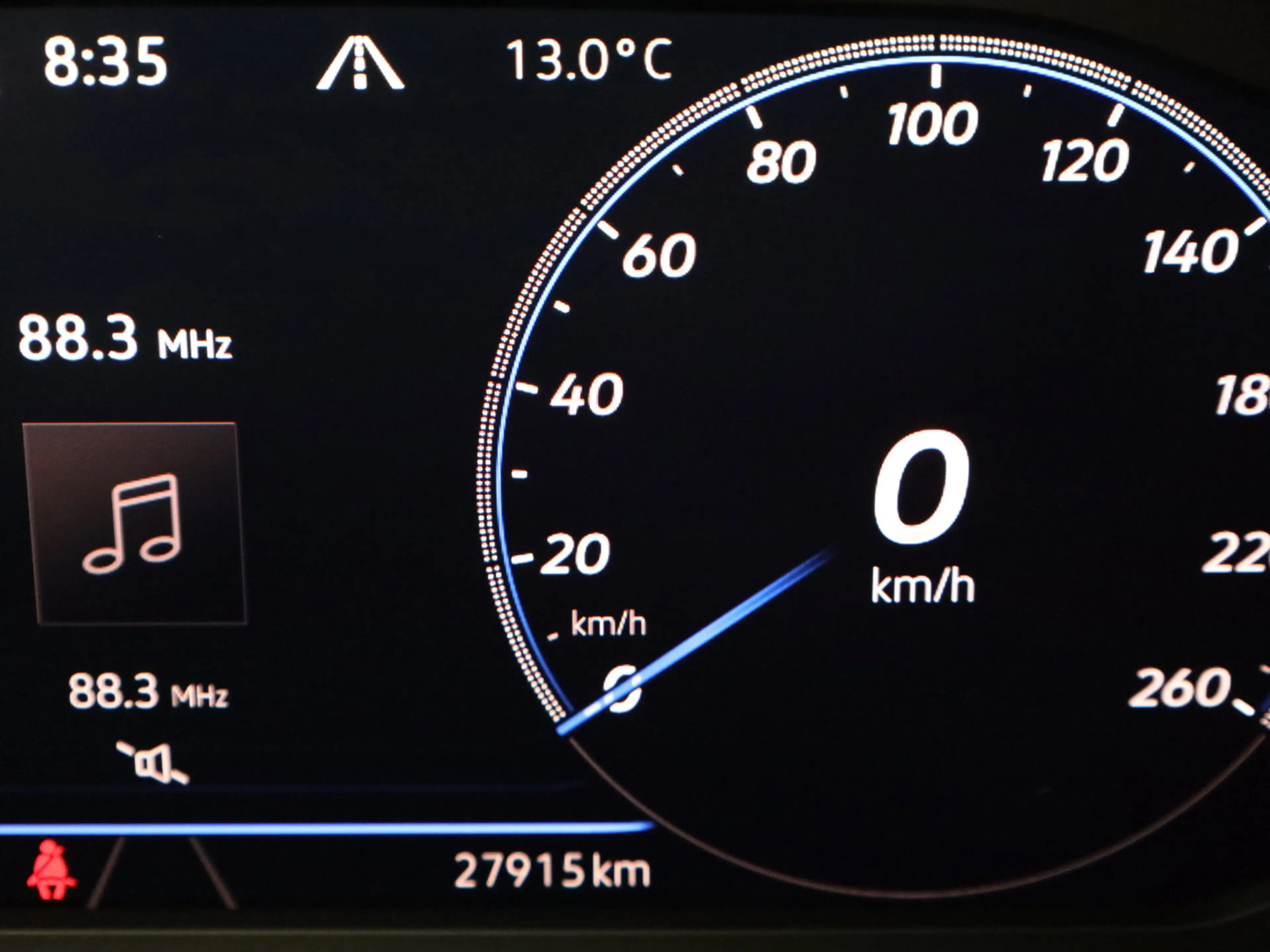 Volkswagen T-Roc R-LINE 2.0 TSI 190 PK 4MOTION DSG AUTOMAAT — photo 13