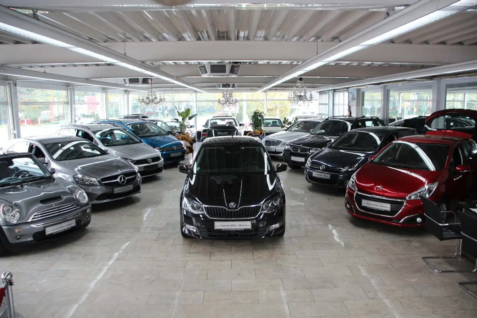 Skoda Fabia Clever NAVI/SHZ/1.Hand Schwarz - 1