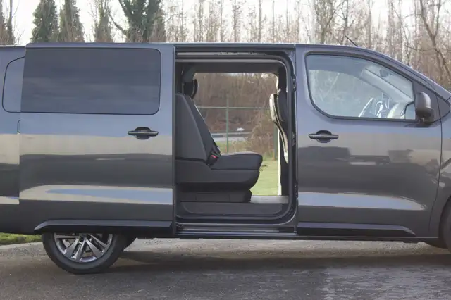 Peugeot Expert view 5