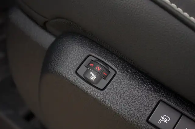 Peugeot Expert view 13