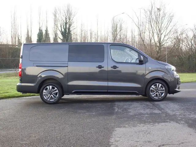Peugeot Expert view 3