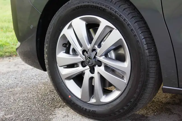 Peugeot Expert view 8