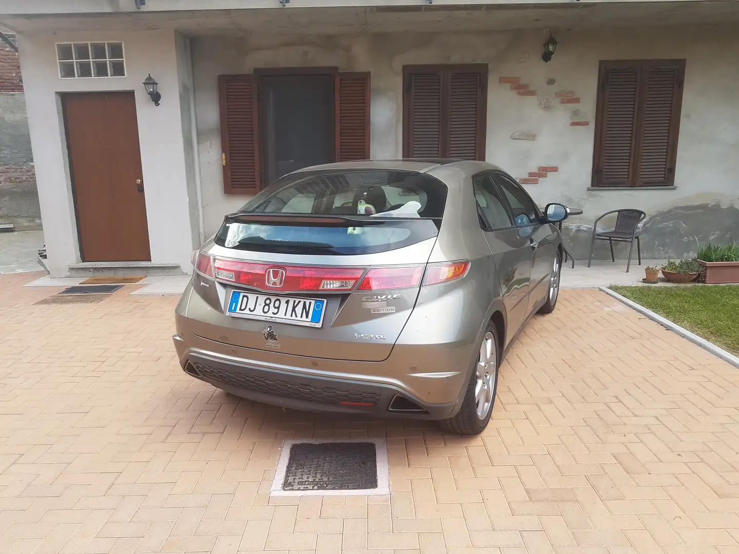 Honda Civic Civic VIII 5p 2.2 i-ctdi Exclusive LE (executive) Grigio - 1