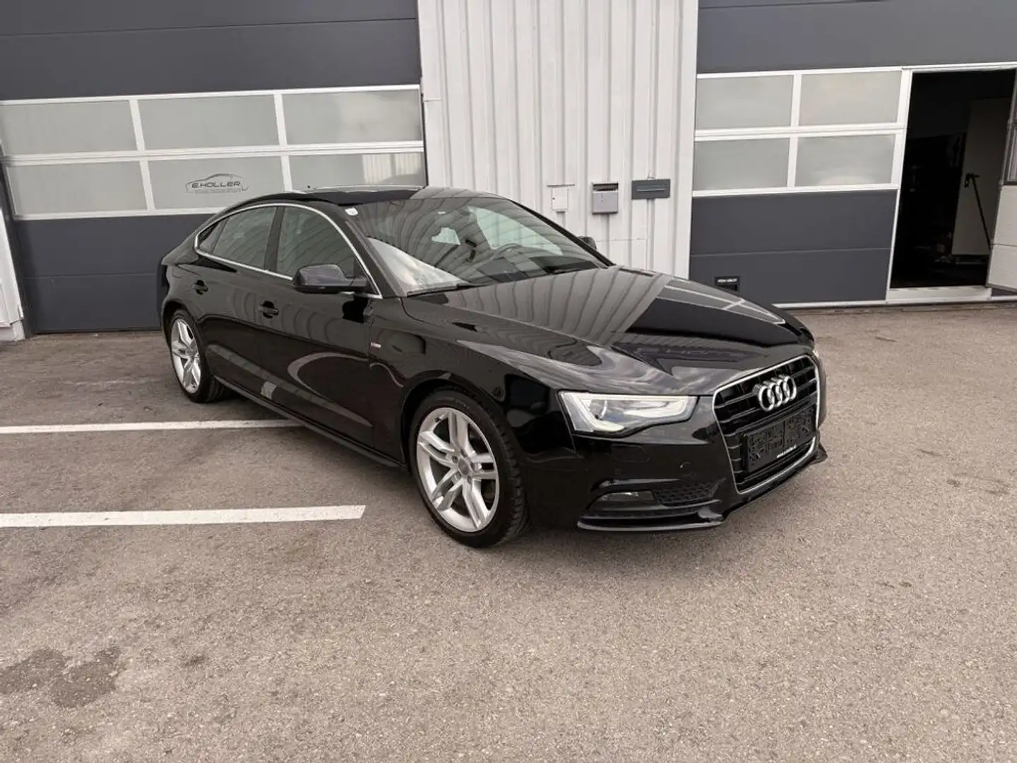Audi A5 2.0 TDI SB S-Line Schwarz - 2