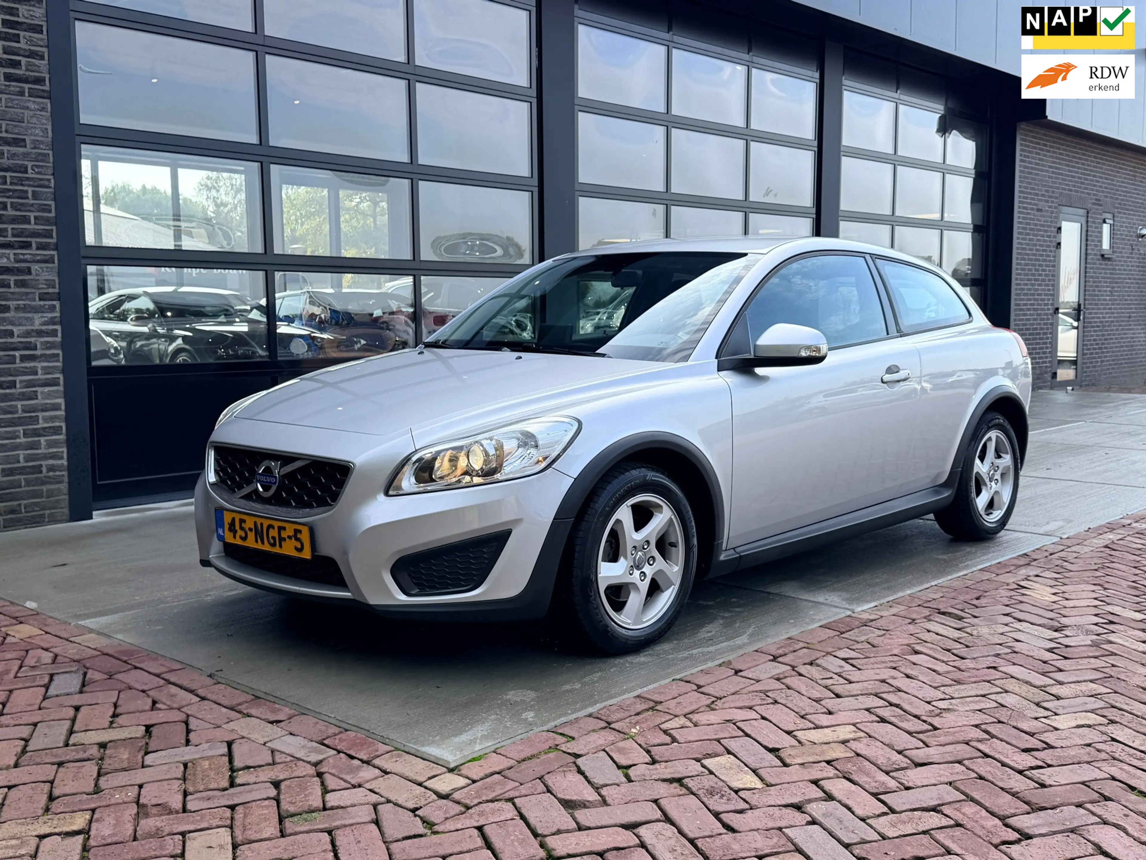Volvo C30 2.0 Kinetic | 79.000 KM! | Clima | Cruise |