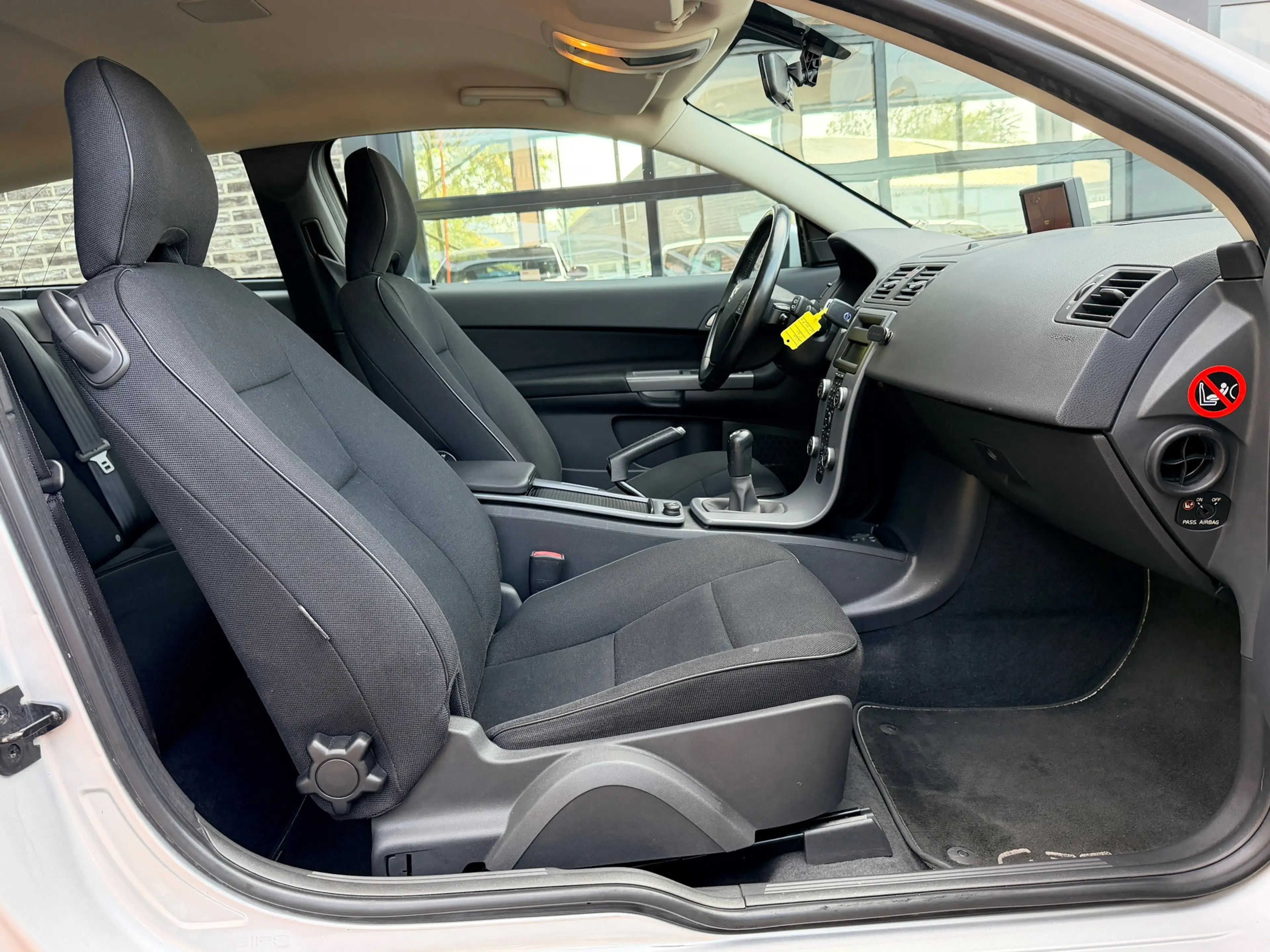 Volvo C30 2.0 Kinetic | 79.000 KM! | Clima | Cruise | — photo 4