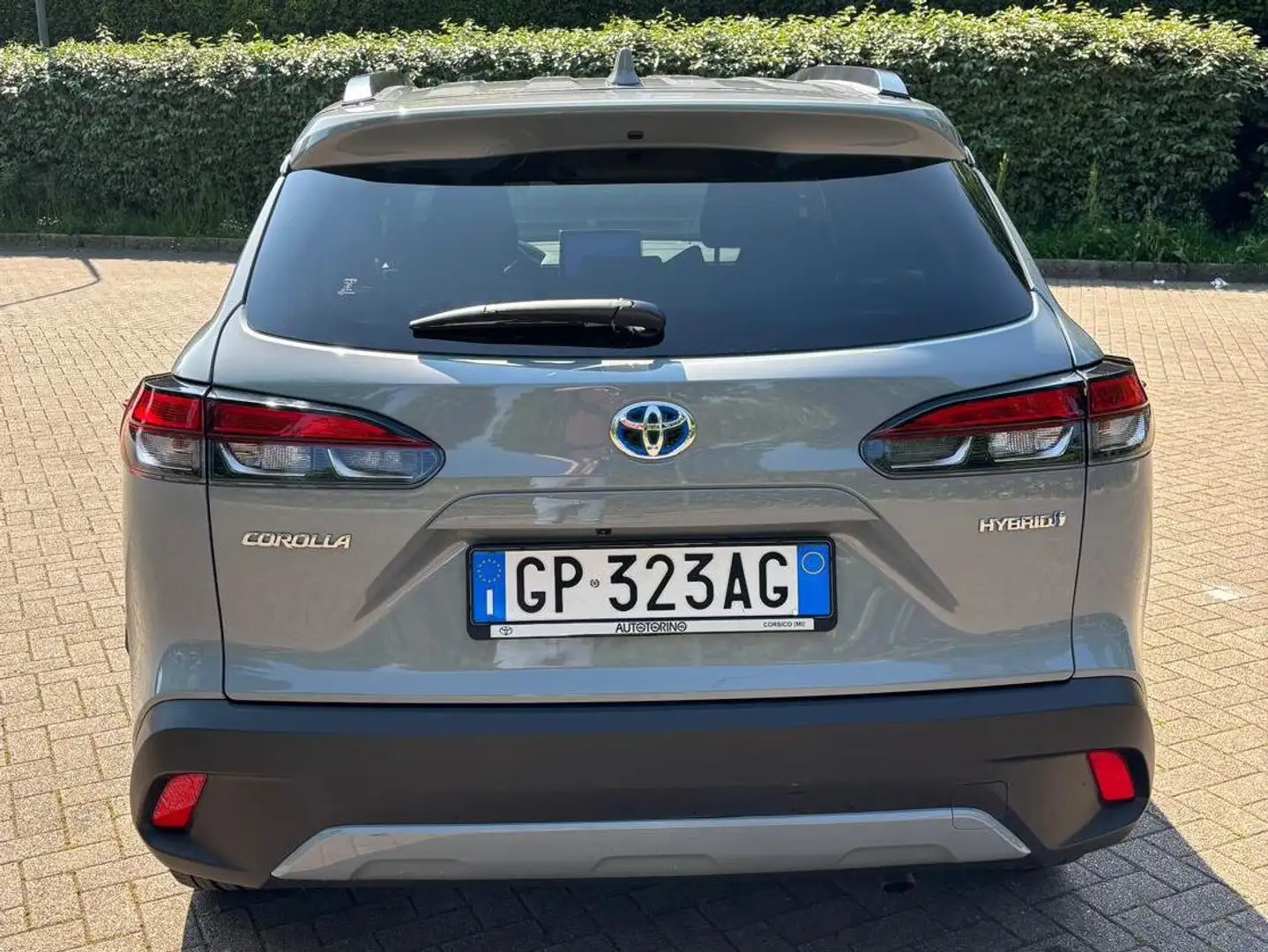 Toyota Corolla Corolla Cross Cross 1.8h Trend 2wd 140cv e-cvt Grigio - 1